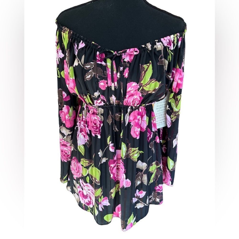 New with tags Boston Proper Stemmed Roses Blouse, Black multi, size XXS